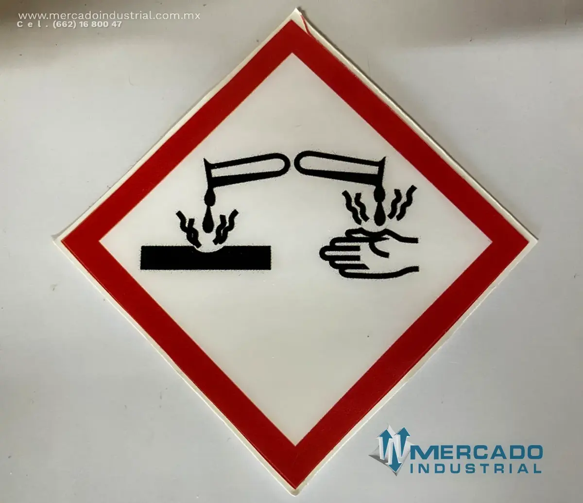 PICTOGRAMA GHS05 CORROSIVO ROMBO 6.2 CM SIMBOLO 5.0 CM IDENTIFICACION DE PRODUCTOS QUIMICOS POR CAMBIO DE LA NOM-018-STPS-2015 - imagen 1