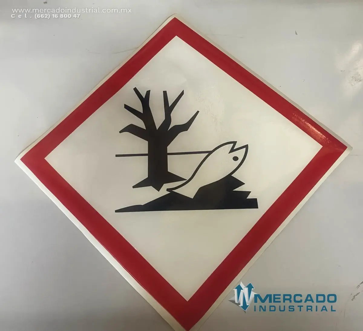 PICTOGRAMA GHS09 DAÑINO PARA EL MEDIO AMBIENTE ROMBO 25.0 CM SIMBOLO 15.2 CM IDENTIFICACION DE PRODUCTOS QUIMICOS POR CAMBIO DE LA NOM-018-STPS-2015 - imagen 1