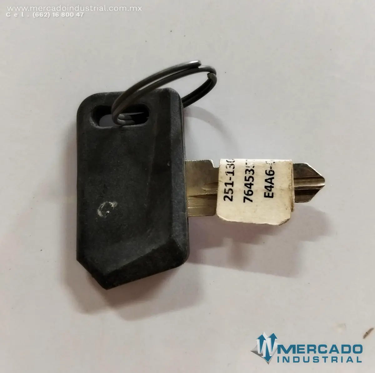 KOMATSU 76453573 KEY (PC3000-6) - imagen 1