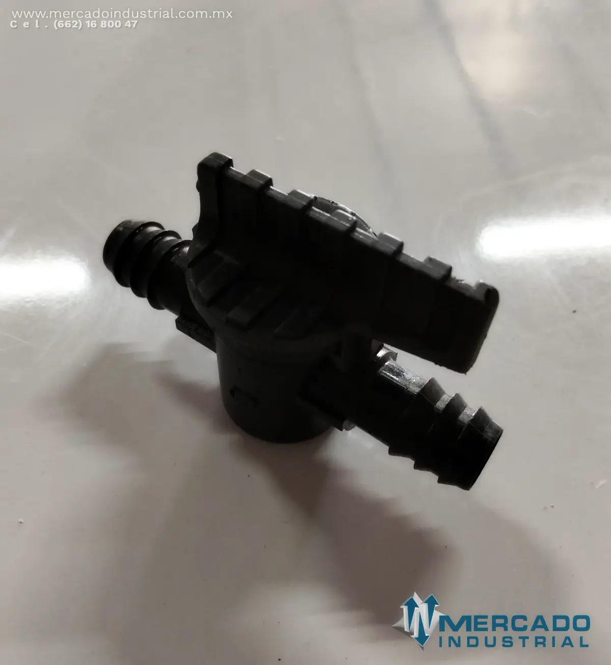 CONECTOR PARA RIEGO DE PATIO LLAVE DE PASO - imagen 1