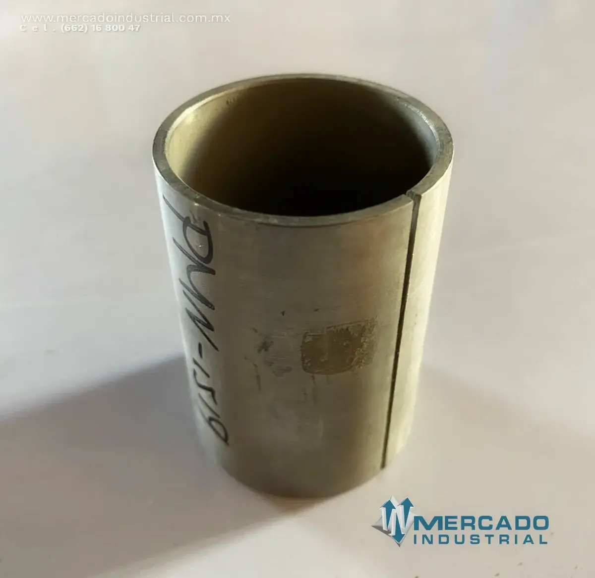 Buje de acero ranurado 1 3/4" x 2 1/2" - imagen 1