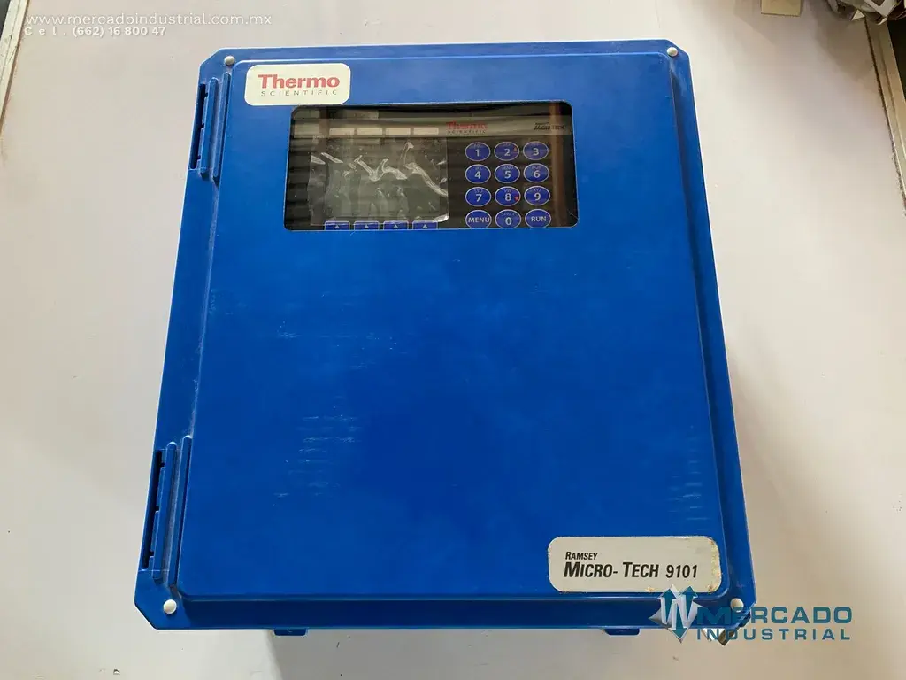 Integrador 240 VAC modelo MT9101F parte 100732-01J marca Thermo Scientific - imagen 1