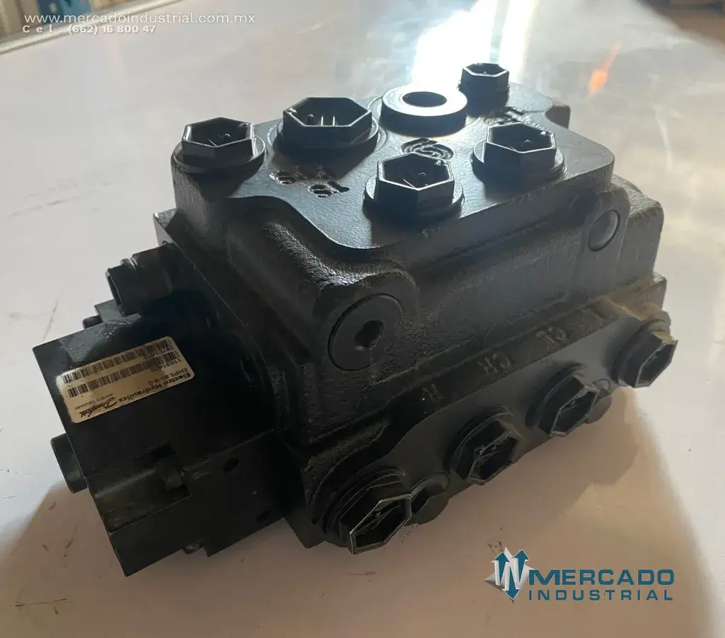 Válvula hidráulica orbital de dirección 16.9 MPa parte 1673544 marca Hyster - imagen 1