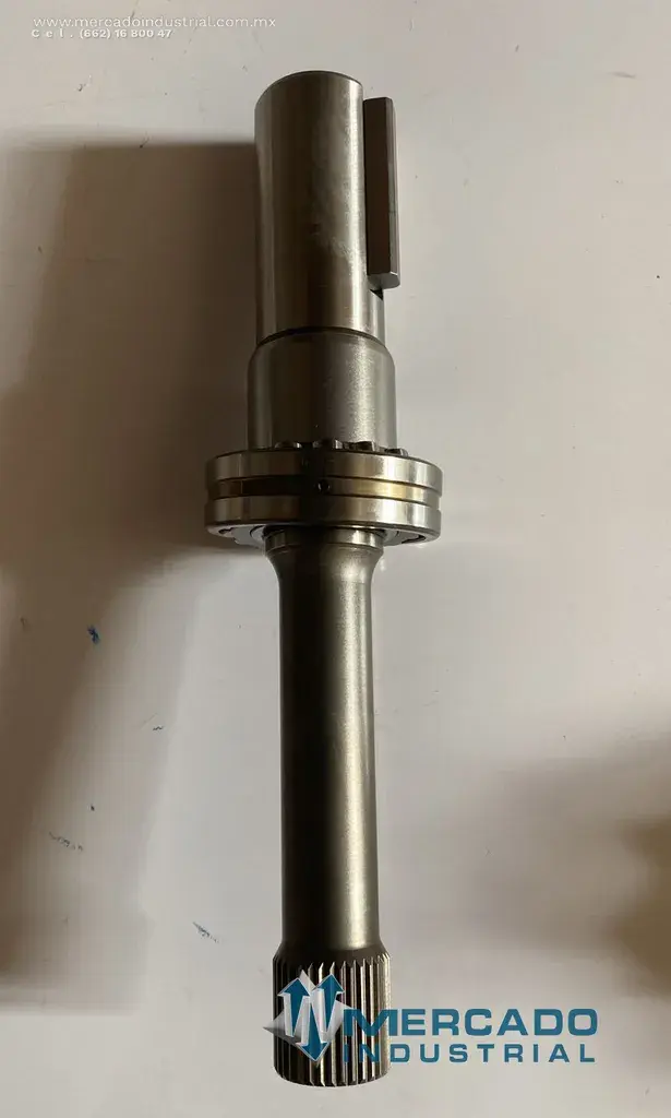 Eje con rodamiento 3 5/32" parte S23-18268-0 marca SKF - imagen 1
