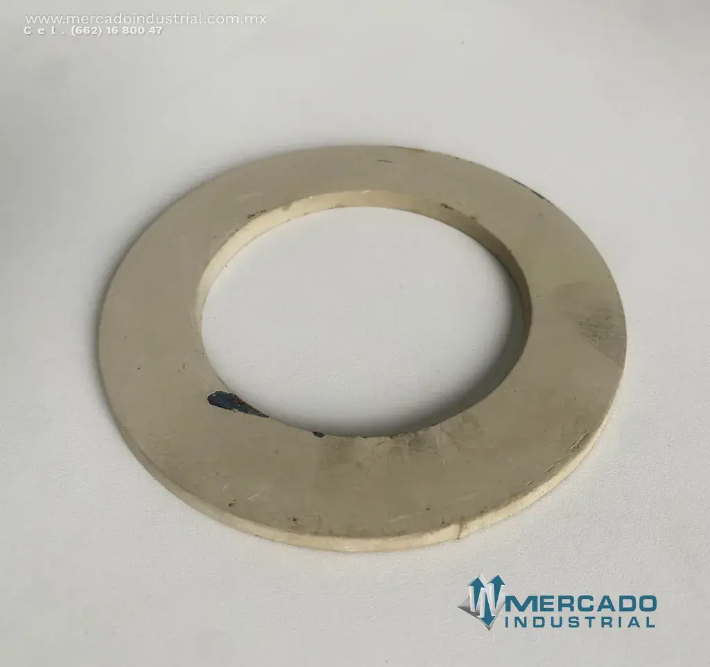 Espaciador 4 1/2" x 1/8" parte A005141-01 marca Bucyrus - imagen 1