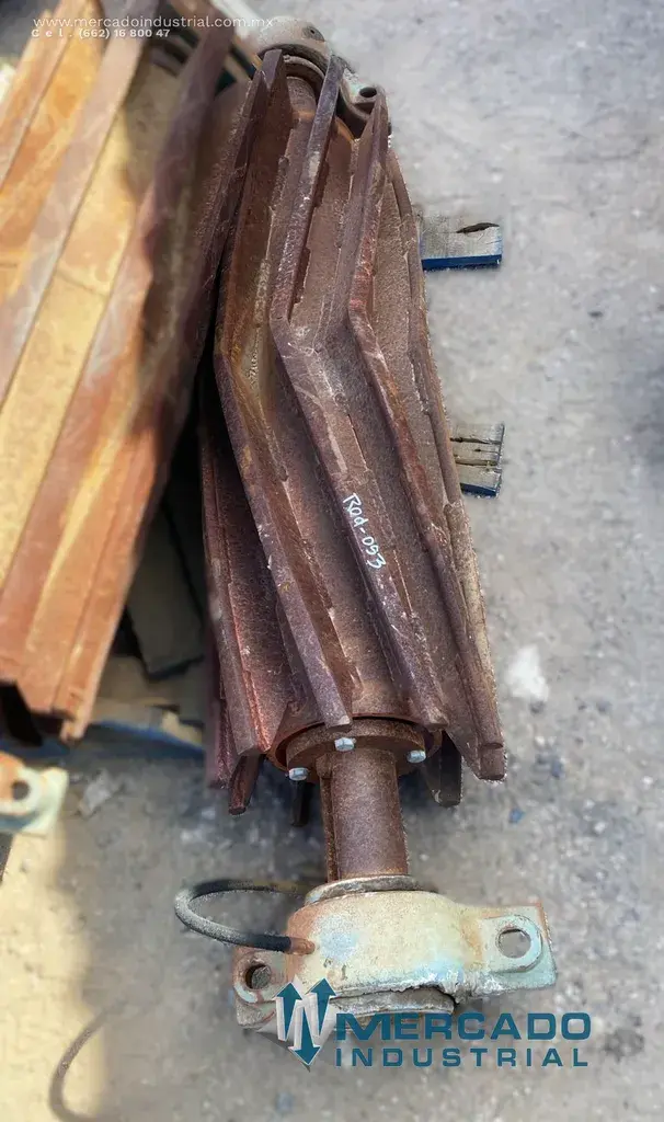 Rodillo jaula de ardilla 44" x 13" - imagen 1