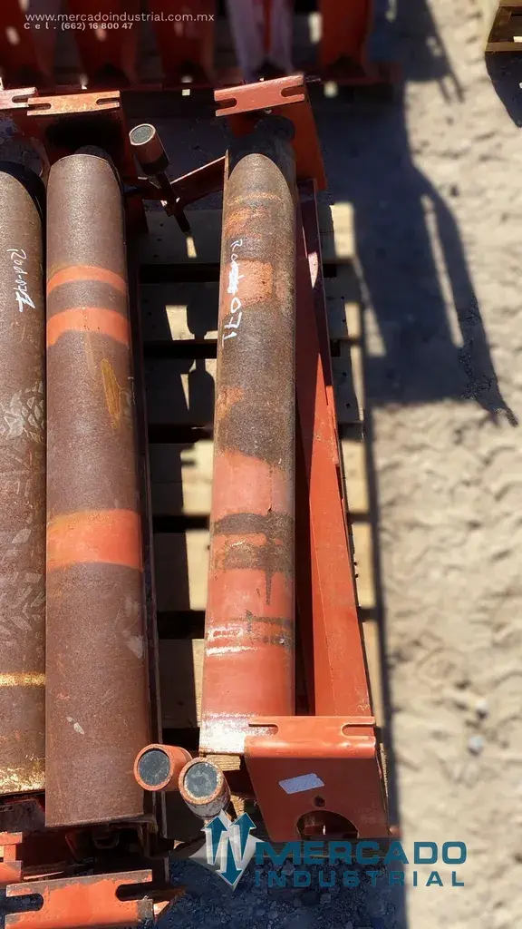 Rodillo con base giratoria para banda de 36" marca superior - imagen 1