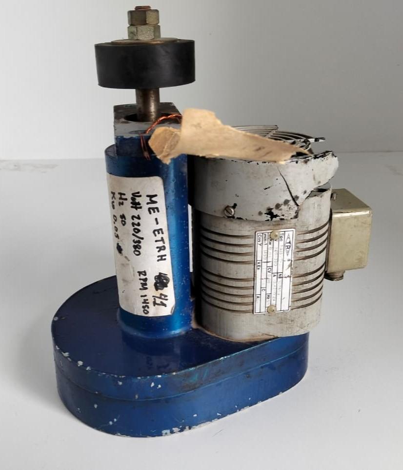 Motor eléctrico 0.05 KW 4 polos 1750 RPM - imagen 1