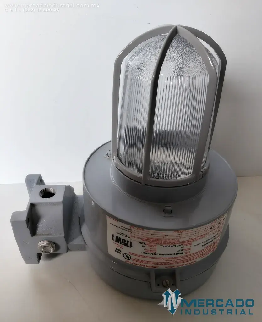 Lámpara para áreas industriales 175 watts 277 V  modelo VMV series 50 marca Cooper Crouse Hinds - imagen 1