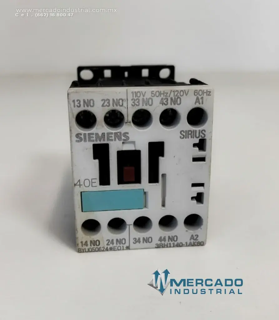 Contactor auxiliar de 4 contactos 10 AMP 690V modelo 3RH1140-1AK60 marca SIEMENS - imagen 1
