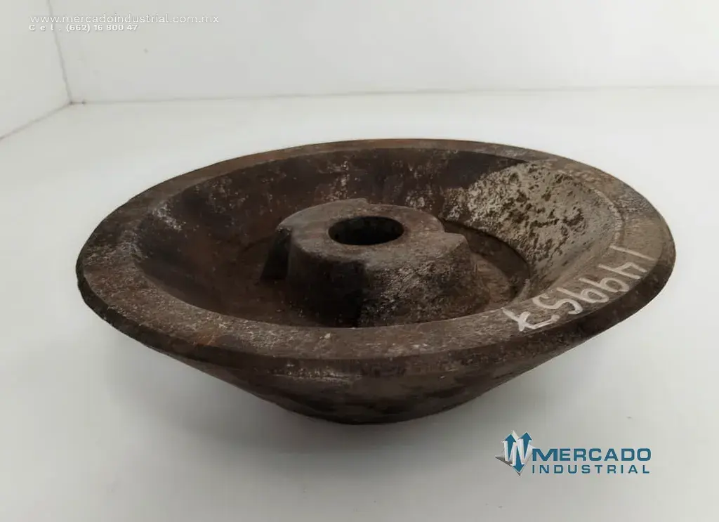 Manto de trituradora de cono 9 3/4'' parte 02-450-015-000 marca MFG - imagen 1