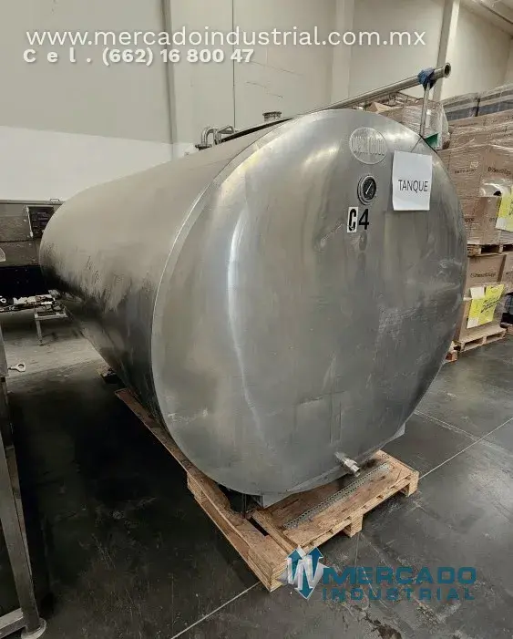 Tanque horizontal de acero inoxidable 1500 GAL marca DAIRY EQUIPMENT COMPANY - imagen 1