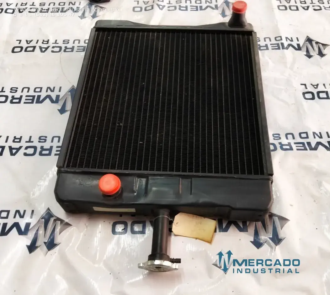 Radiador 150 PSI parte 71-1028 marca LEROI - imagen 1
