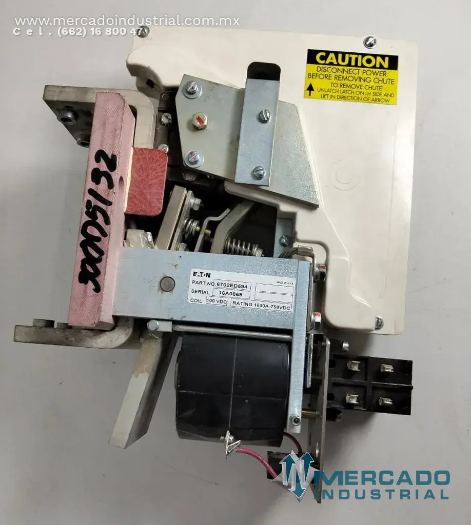 Contactor de potencia 1600 A 750 VDC parte 6702ED594 marca Eaton - imagen 1