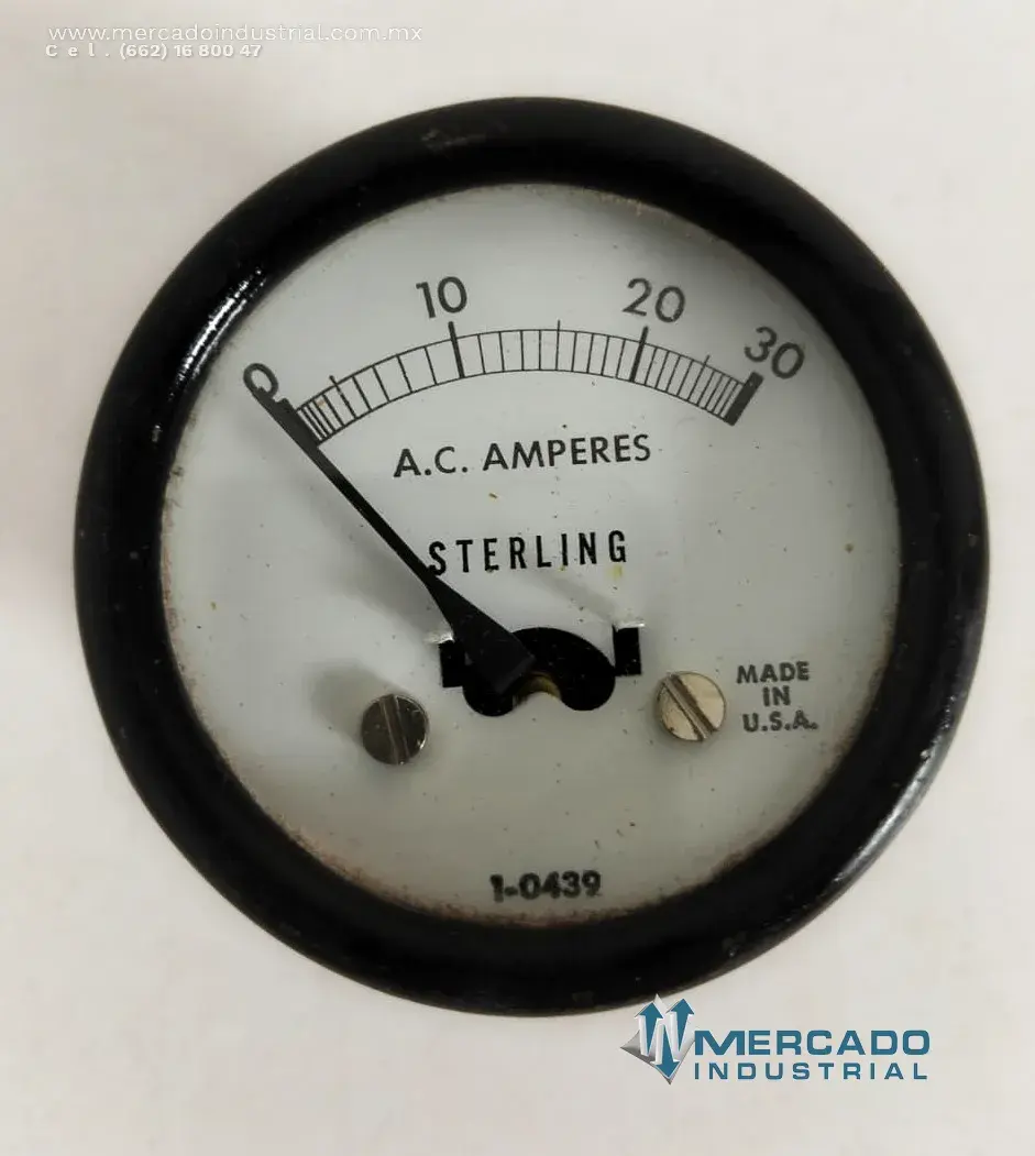 Amperímetro analógico  0–30 amperios modelo I-0439 marca STERLING - imagen 1