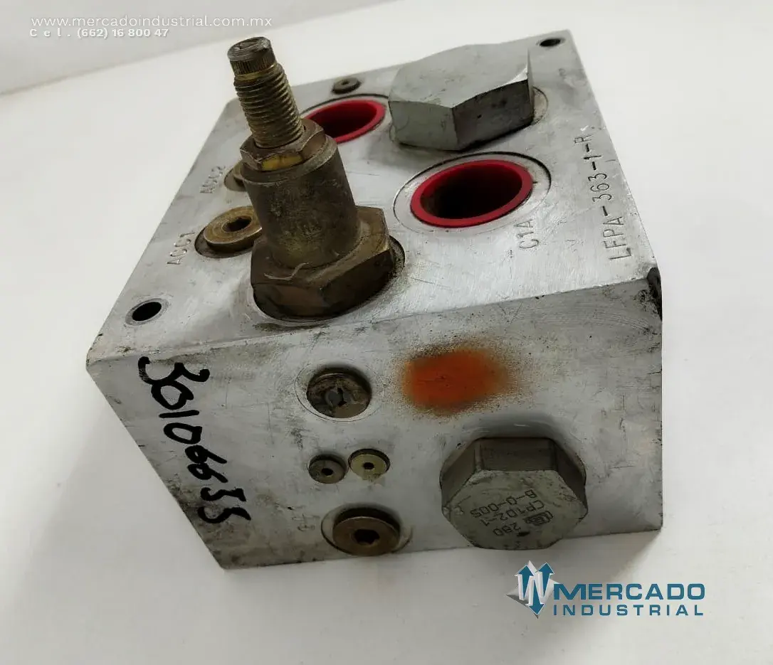 Bloque manifold hidráulico 5000 PSI modelo LFPA-363-1-R marca ENERPAC - imagen 1