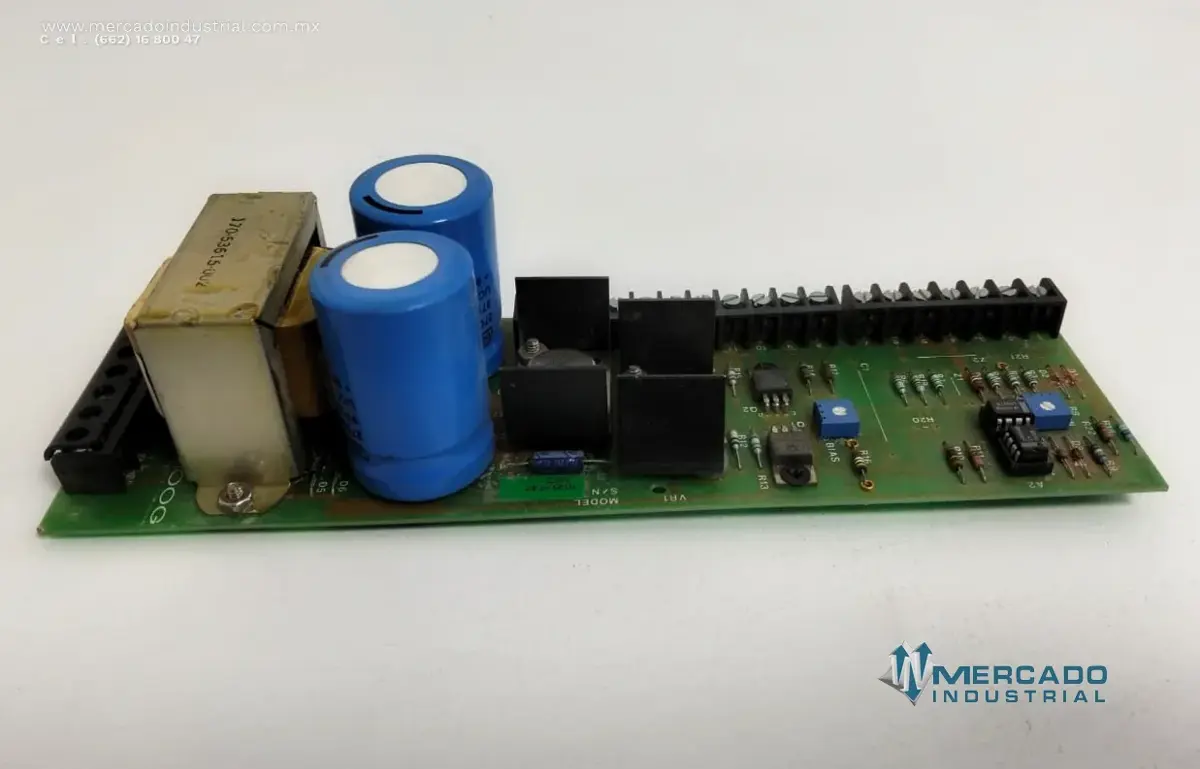 Tarjeta electrónica modelo N121-147 marca MOOG - imagen 1