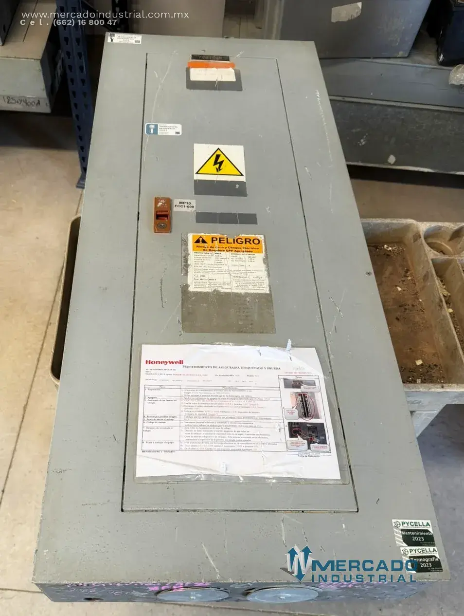 Tablero eléctrico 42 circuitos 125–225 A 227/480V Marca General Electric - imagen 1