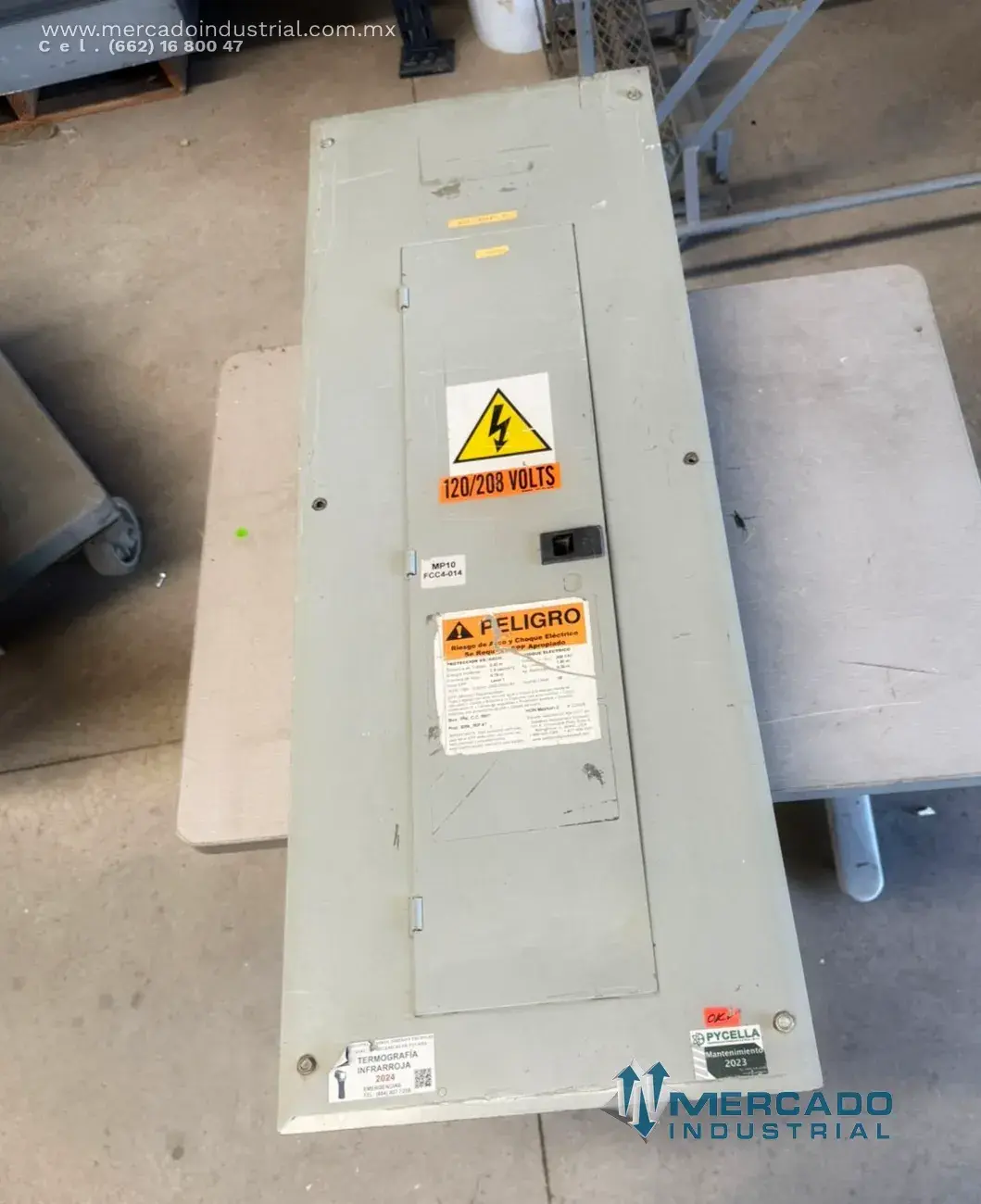 Tablero de distribución 42 circuitos 200A 120/208 VCA marca SIEMENS - imagen 1