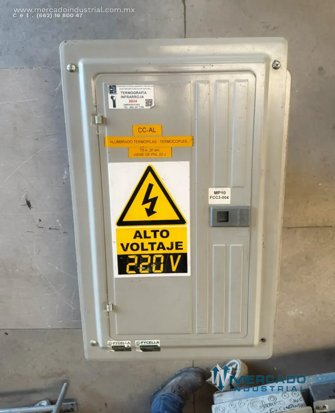 Tablero de distribución 24 circuitos 125A 120/240V modelo S2424L1125G marca SIEMENS - imagen 1