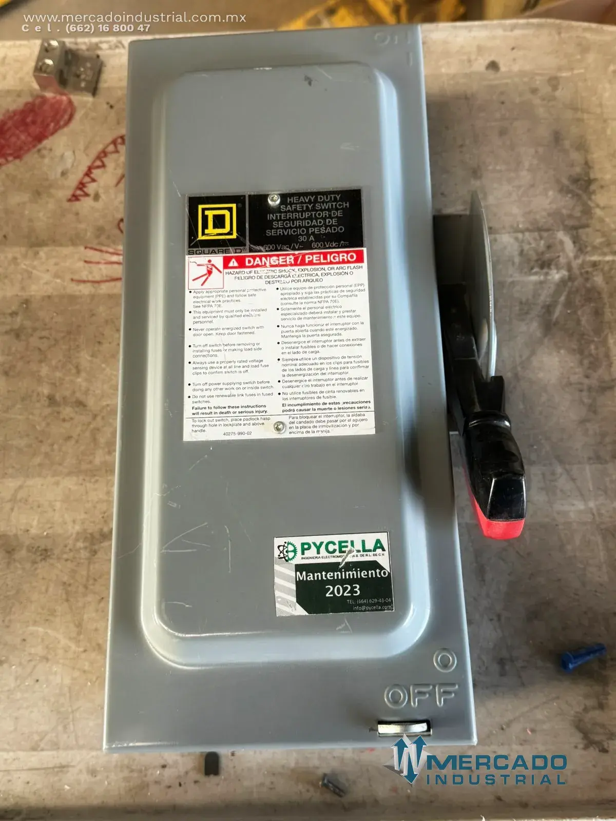 Interruptor de seguridad 30 AMP 600 V modelo HU361 marca SQUARE D - imagen 1