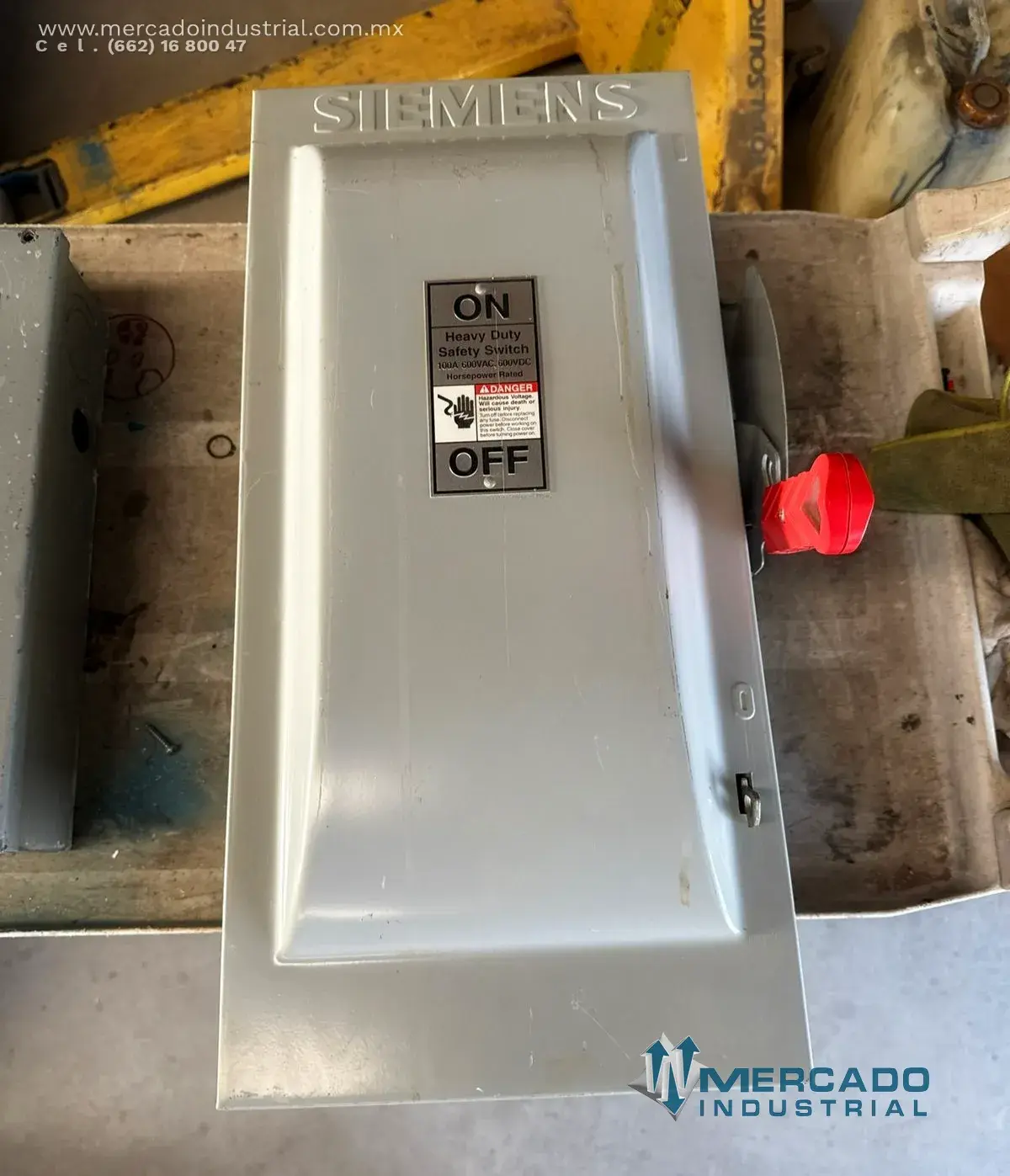 Interruptor de seguridad 100 AMP 600 V modelo HNF363 marca SIEMENS - imagen 1