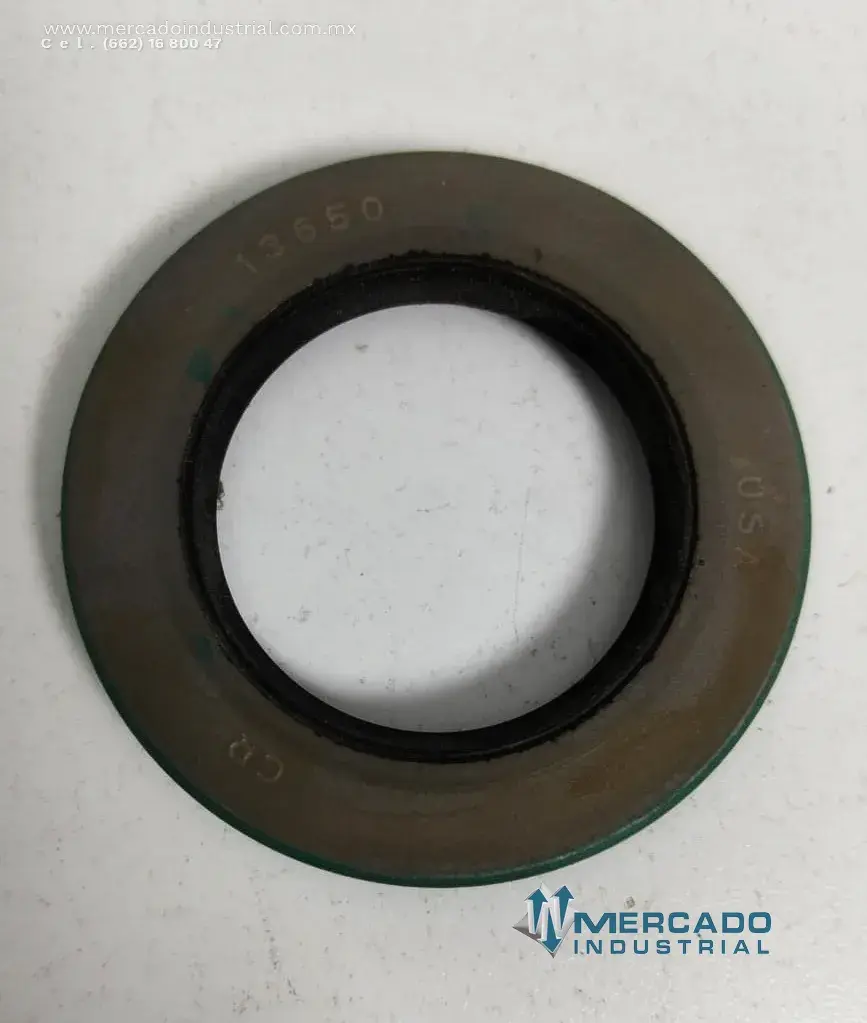 Retén modelo 13650 marca C/R - imagen 1