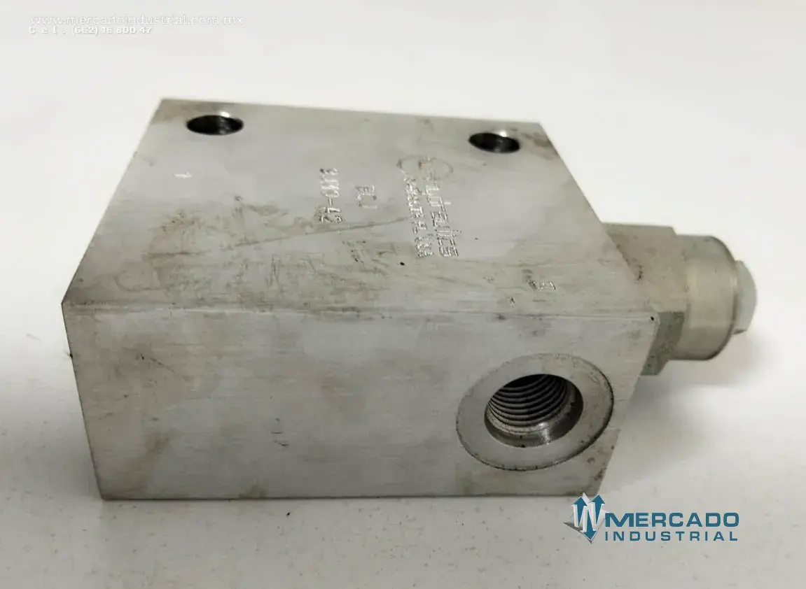 Manifold hidráulico modelo 9M9-A2 marca SUN - imagen 1