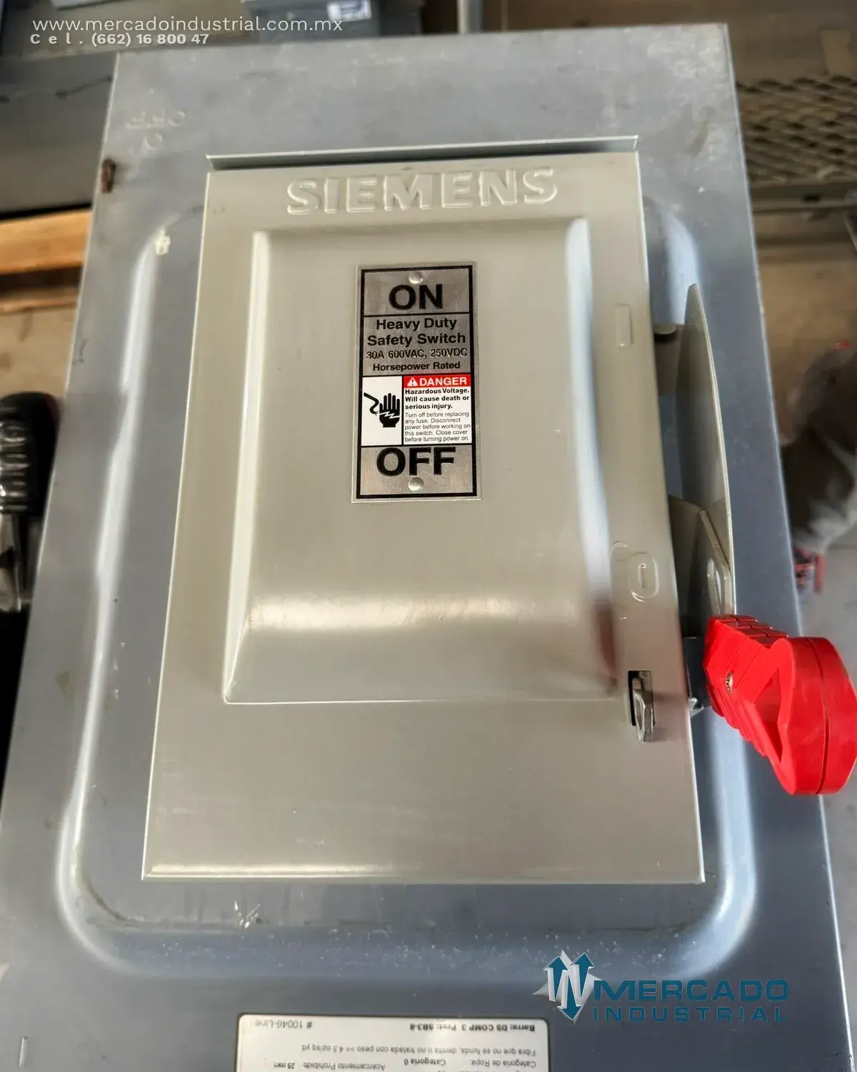 Interruptor de seguridad 30 A 600 V modelo HNF361R marca SIEMENS - imagen 1