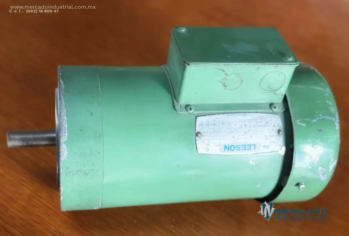 Motor eléctrico 1 HP 4 polos 1761 RPM marca LEESON - imagen 1