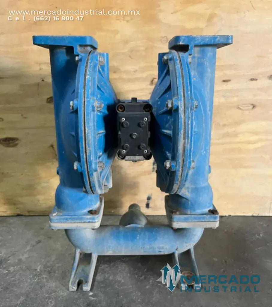 Bomba de diafragma 3 1/4" x 3 3/8" - imagen 1