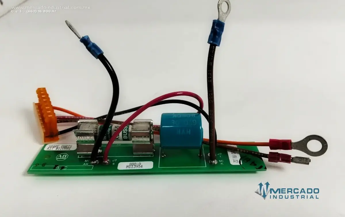 Tarjeta de precarga (Precharge PCB) 480 VCA 0.22µF 2 A parte 120881 marca ALLEN-BRADLEY - imagen 1