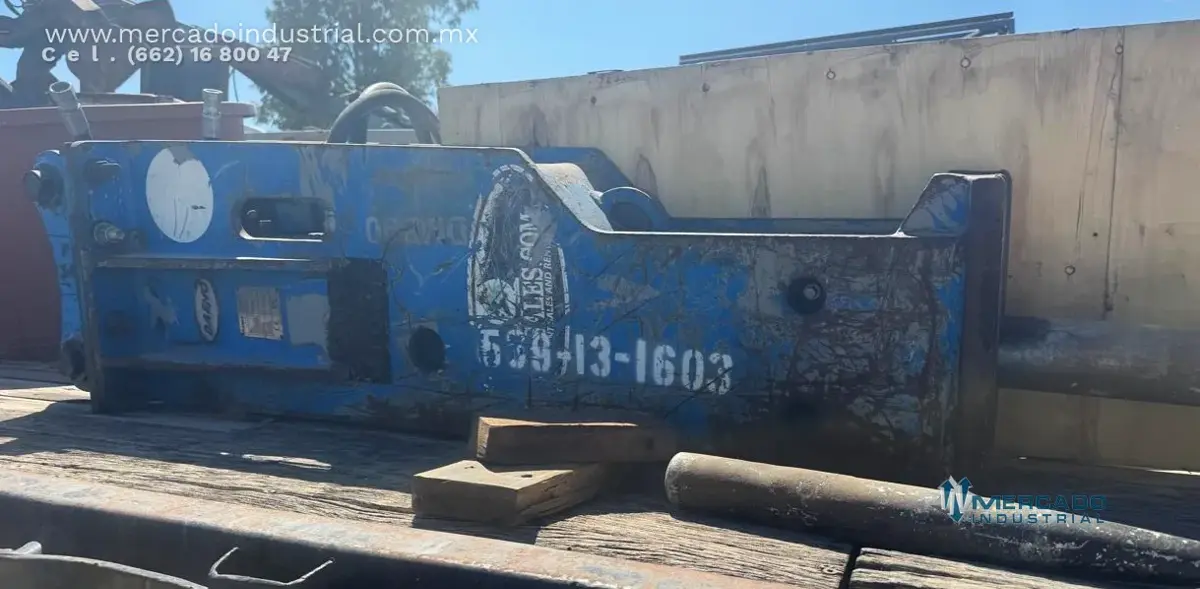 Martillo hidráulico modelo DB90 marca DAEMO - imagen 1