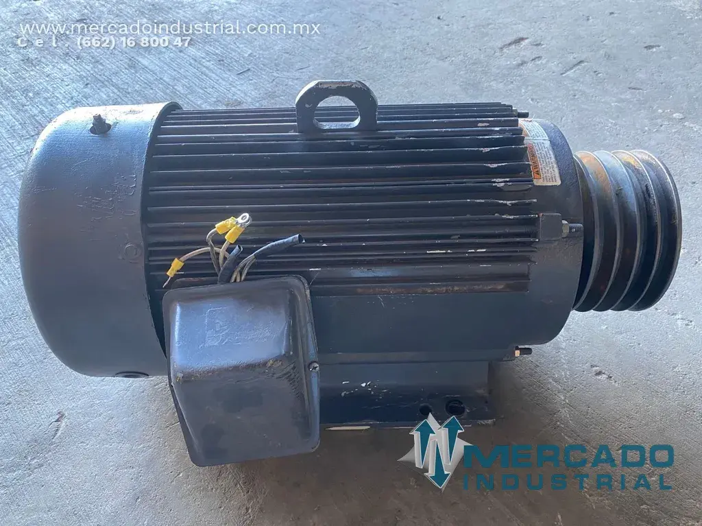 Motor eléctrico trifásico 15 HP 4 polos 1760 RPM marca A. O. Smith - imagen 1