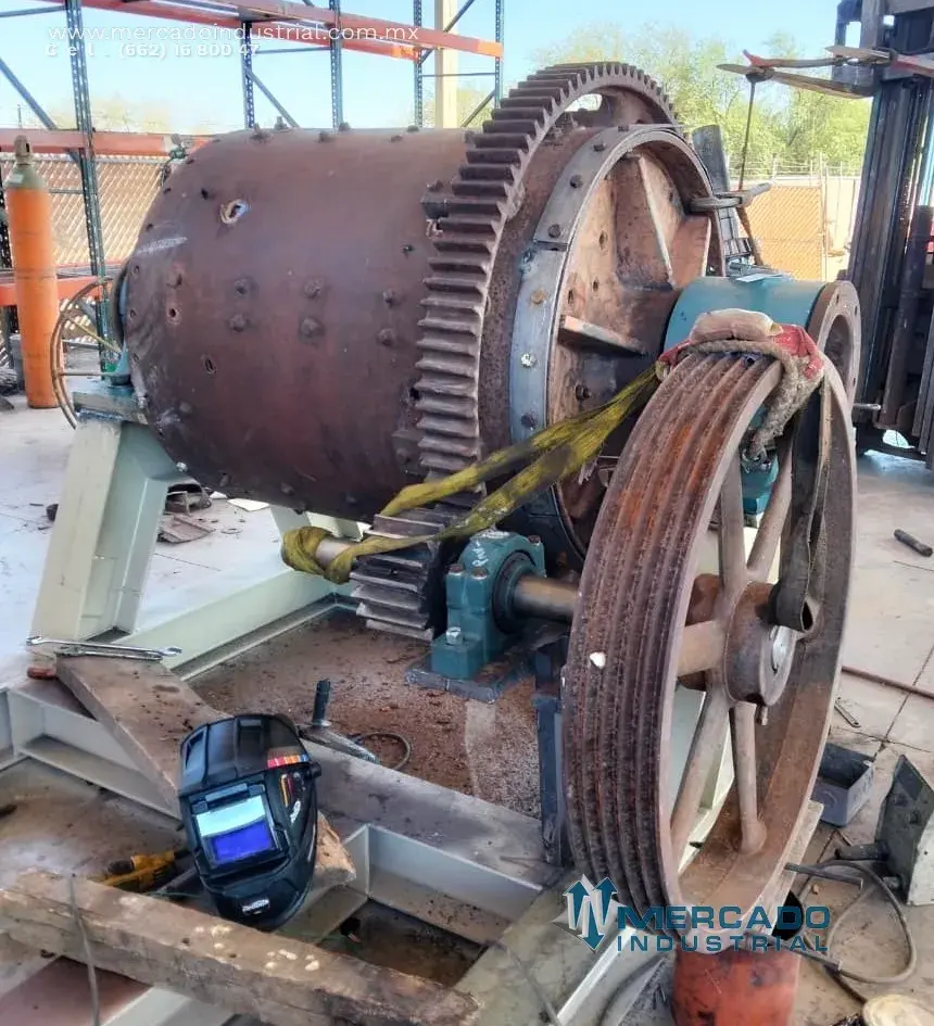Molino de bolas 2 1/2 x 3FT descarga por rebose - imagen 1