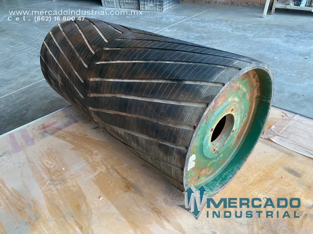 Rodillo de tracción vulcanizado 32"x 14" y 3 1/4" de diámetro - imagen 1