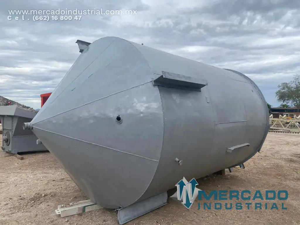 Tanque de 23407 L con sistema de agitación y serpentina - imagen 1