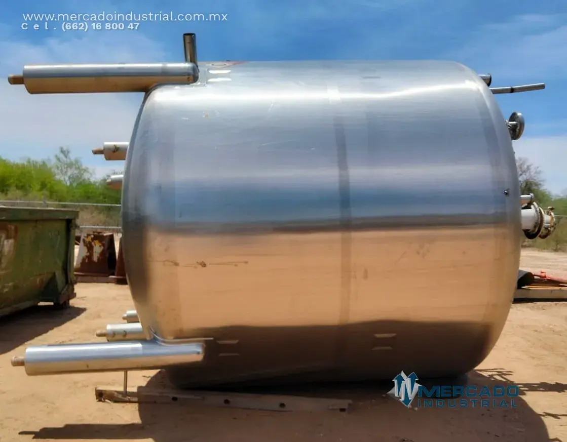 Tanque agitador de acero inoxidable de 18.3 m³ - imagen 1