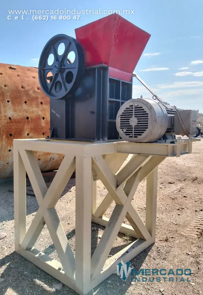 Quebradora de quijada 9" × 14" con motor 15 HP marca MI COMPONENTS - imagen 1
